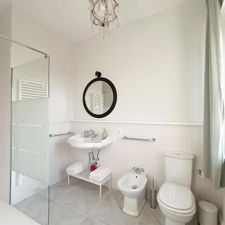 Colombo 477 Stanze Jazz, Soul, Classica 4* チヴィタノーヴァ・マルケ