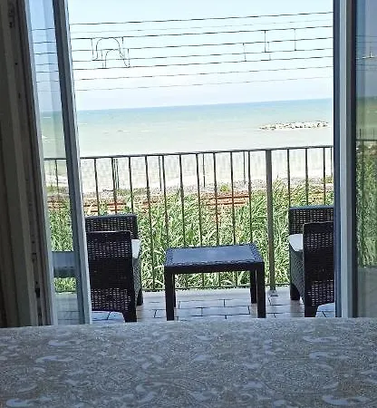 Гостевой дом Colombo 477 Stanze Jazz, Soul, Classica 4*