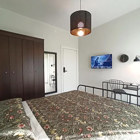 Гостевой дом Colombo 477 Stanze Jazz, Soul, Classica 4*