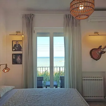 Colombo 477 Stanze Jazz, Soul, Classica